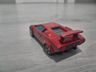 lamborghini countach 1:43 Coche de juguete rojo