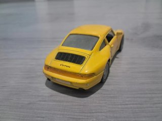 porsche escala 1:43 Coche de juguete amarillo