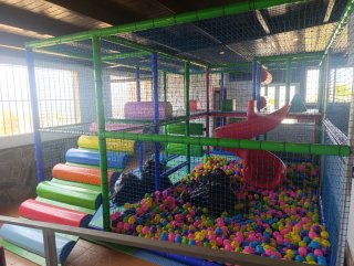 Parque de bolas infantil