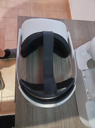 Meta Oculus Quest 2 con cinturino Elite, cavo link
