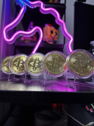 Lote 5 Bitcoins Oro