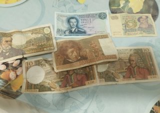 Lotes de Billetes Francos y Kronor Escucho ofertas