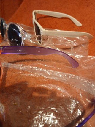 3 Gafas de Sol, 2€ por unidad