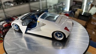 Ford GT90 escala 1:18