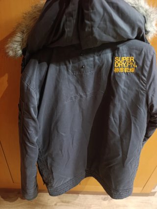 Parka Superdry Talla L Gris