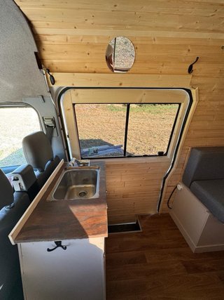 Furgoneta camperizada Mercedes Sprinter