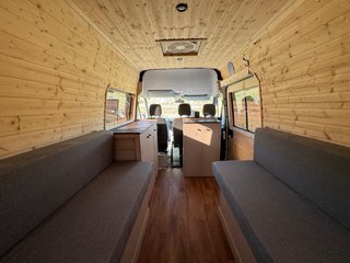 Furgoneta camperizada Mercedes Sprinter