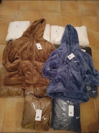 Chaqueta Nike Peluche Talla Única