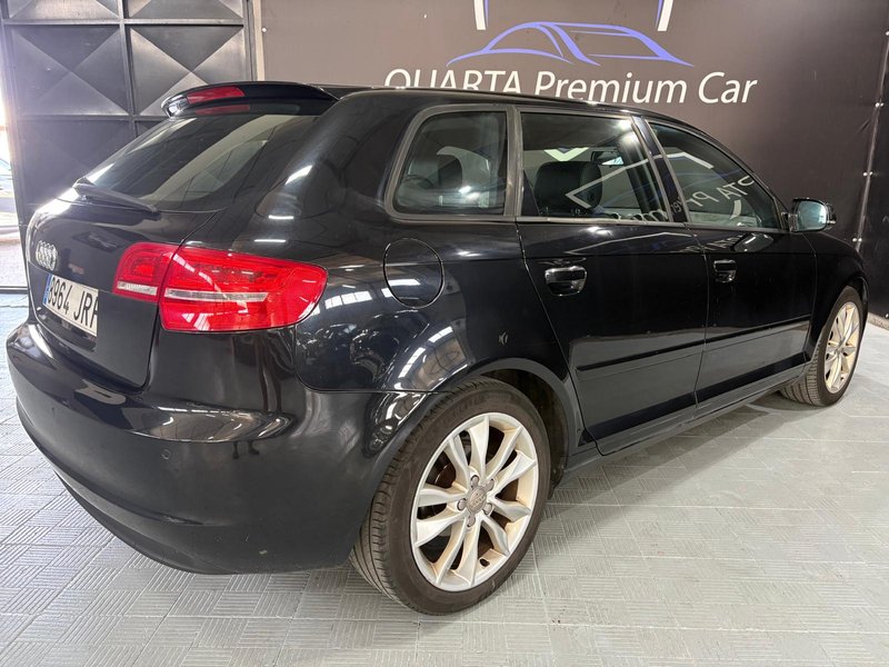 Audi A3 Sportback 1.6 TDI Attraction 2012, foto 7