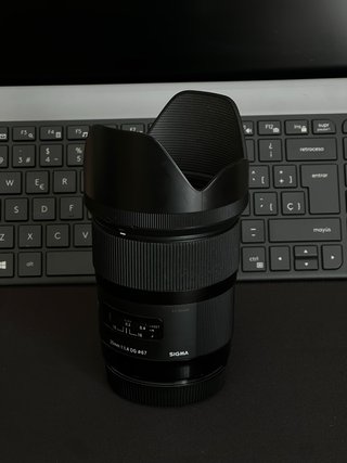 Sigma 35mm f/1.4 para canon.