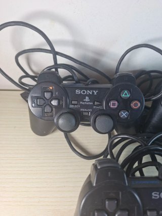 Tre Controller PS2 Sony. non funzionanti