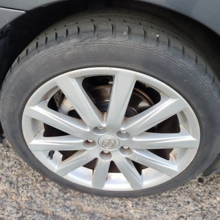 TOYOTA AVENSIS 2009 AUTOMATICO FULL EXTRAS PREMIUM