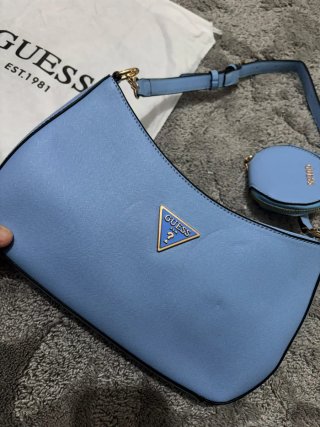Bolso Guess azul con monedero
