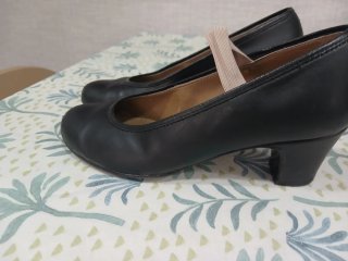 Zapatos tacón negros talla 29
