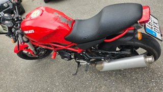 Ducati Monster 695