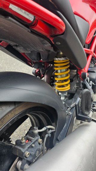 Ducati Monster 695