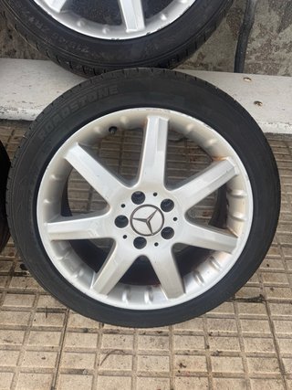 Llantas Mercedes Clase A y clase B