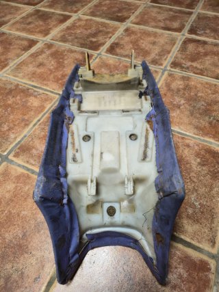 Asiento Yamaha XT600 2KF