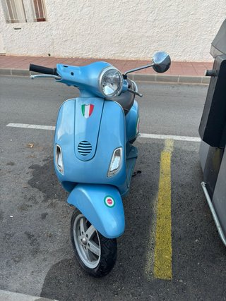 Vespa Primavera 50cc Azul