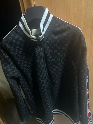 Chaqueta Gucci GG Monogram Negra