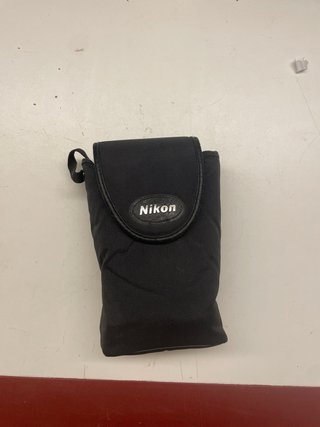 Nikon Coolpix 950 fotocamera digitale