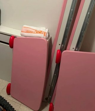 Cama infantil rosa IKEA Mamut
