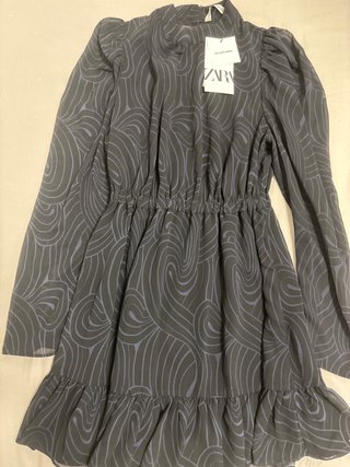 Vestido Zara manga larga negro y azul