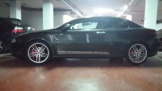 Cubre Pinzas Alfa Romeo Amarillos