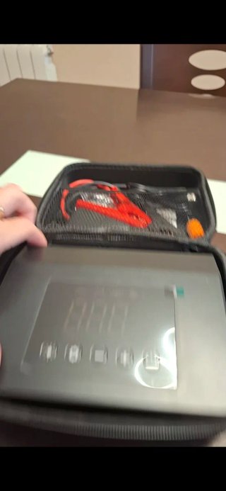 Arrancador de Coche Portátil