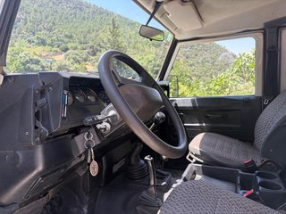 Land Rover Defender 2005