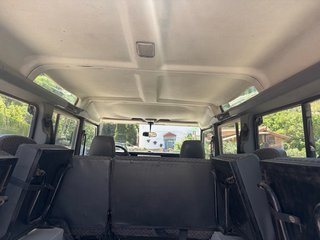 Land Rover Defender 2005