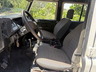 Land Rover Defender 2005