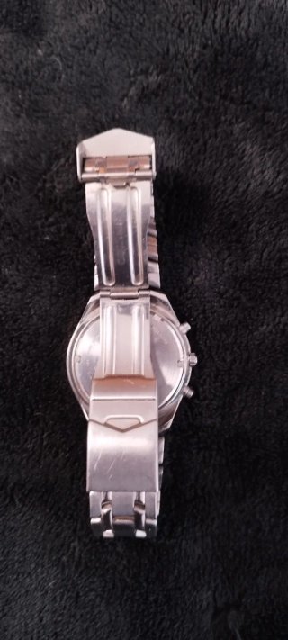 Reloj Lorus Cronógrafo 100m Negro y Plateado