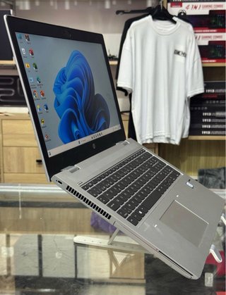 Laptop HP Gris Plata