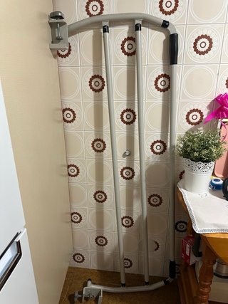 Barandilla de cama ajustable