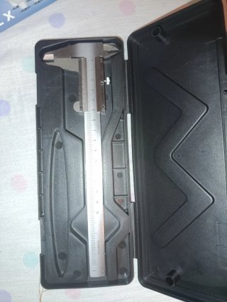 Calibrador Vernier con estuche