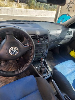 Volkswagen Golf 2001