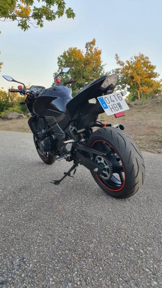 Kawasaki Z750 versión 2011