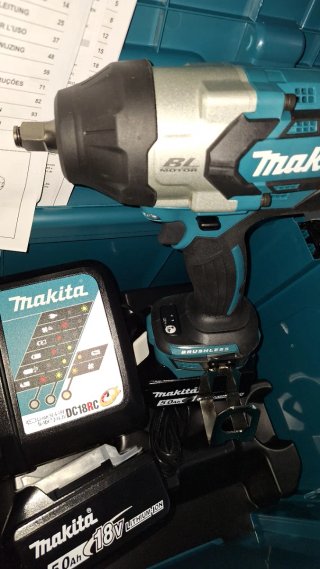 Llave de impacto Makita DTW1002RTJ 1050Nm 1/2