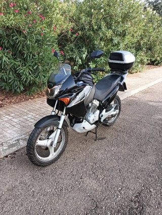 Honda Varadero 125cc Aventura