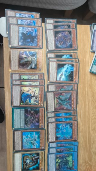 Cartas Yu-Gi-Oh! Colección mazo mago oscuro