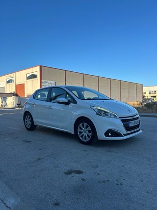Peugeot 208 2019