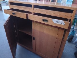 Mueble madera maciza