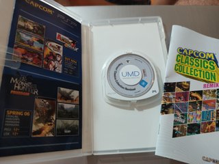 PSP Capcom Classics Collection Remixed
