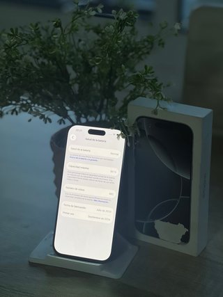iPhone 16 Pro 256GB 90% Batería