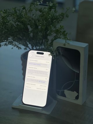 iPhone 16 Pro 256GB 90% Batería