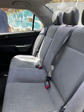 Mitsubishi Lancer 2004