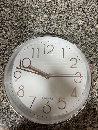 Reloj de pared moderno