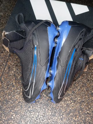 Botas de fútbol Nike Phantom Talla 33