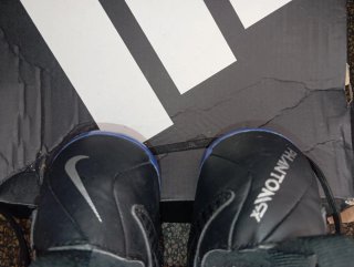 Botas de fútbol Nike Phantom Talla 33